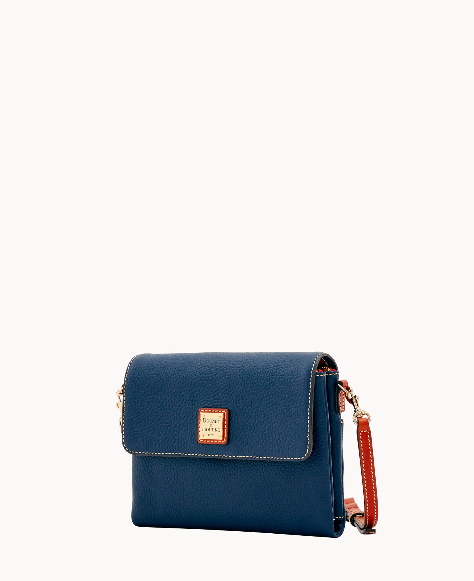 Pebble Grain Hunter Crossbody - Image 7