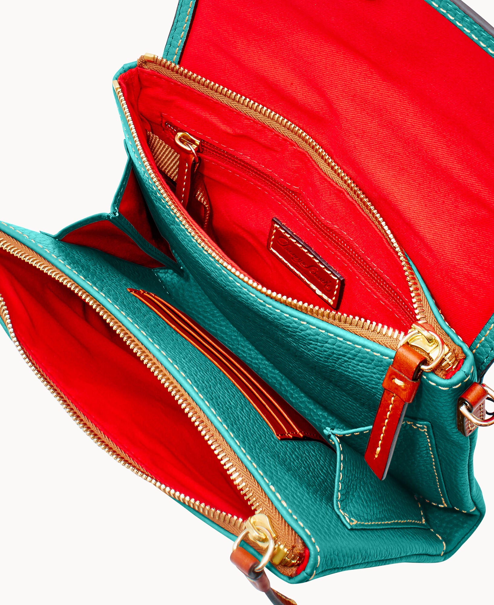 Pebble Grain Hunter Crossbody - Image 3