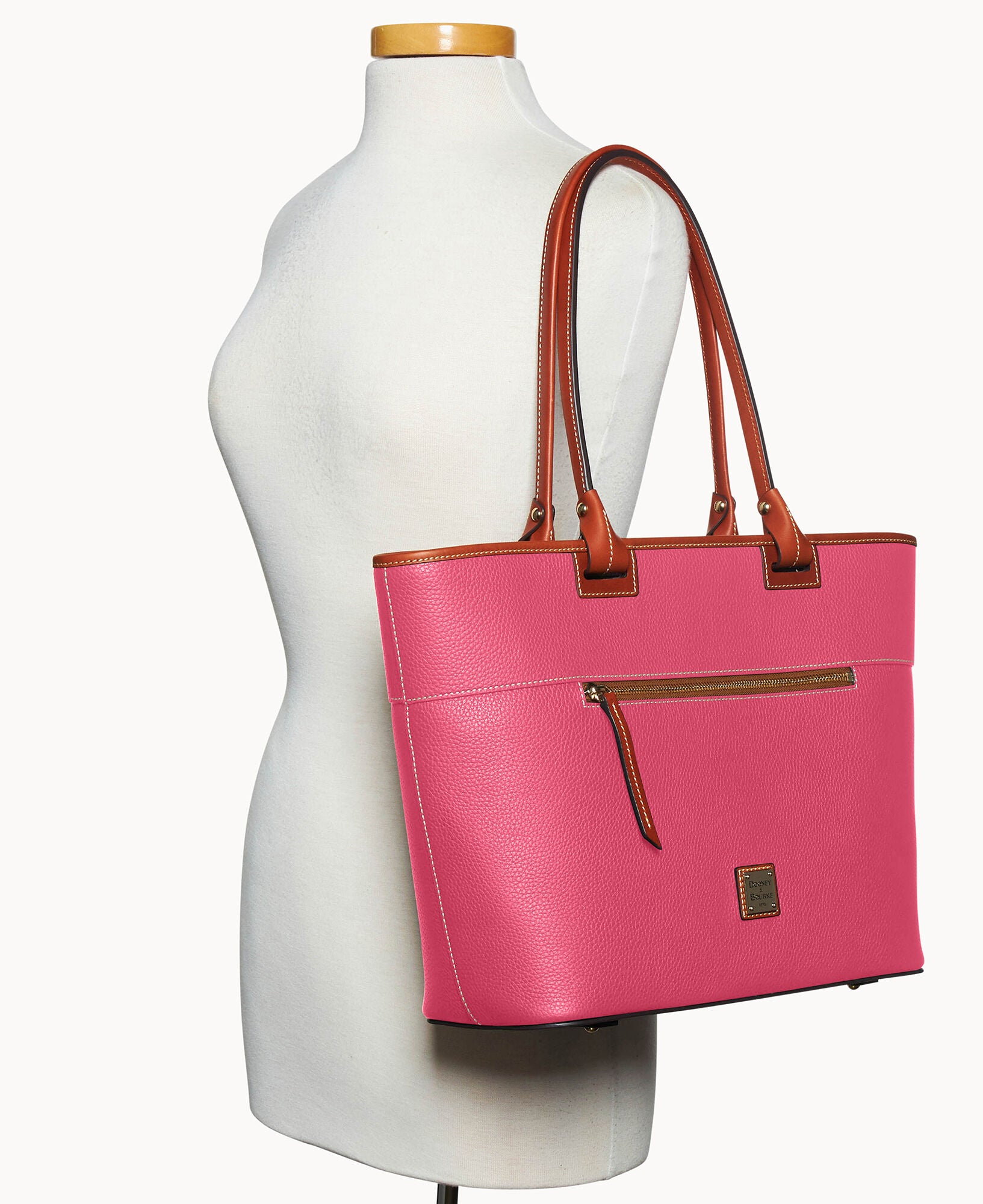 Pebble Grain Large Zip Tote - Image 24