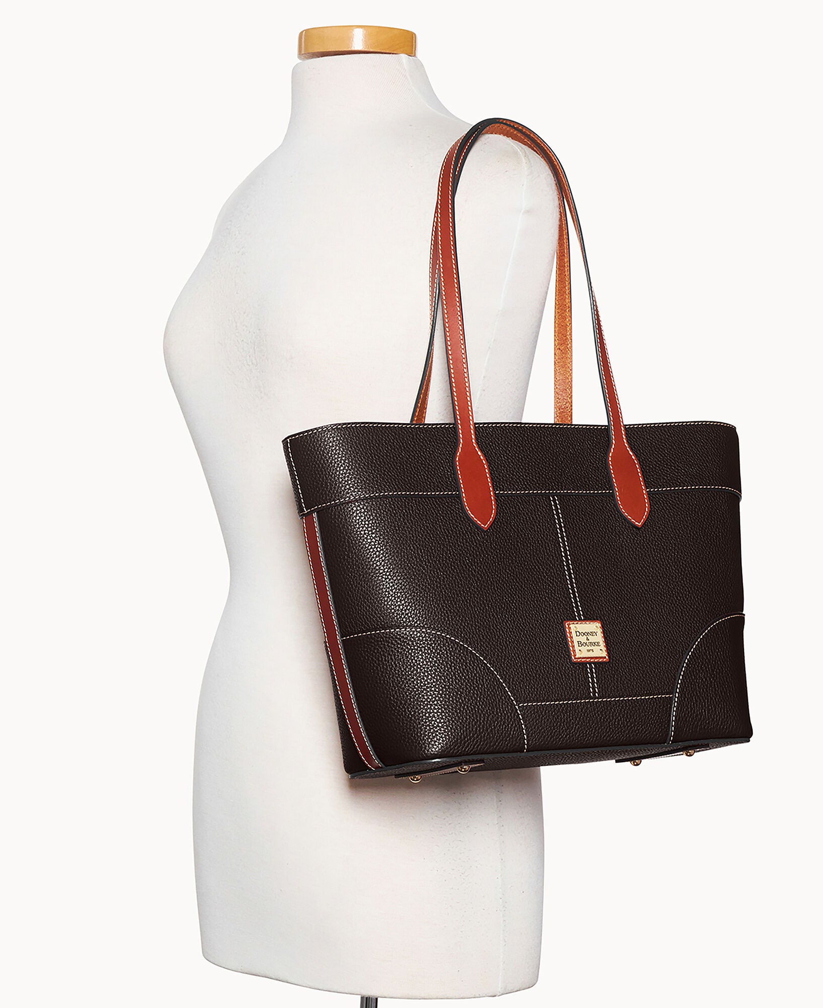 Pebble Grain Tote - Image 16