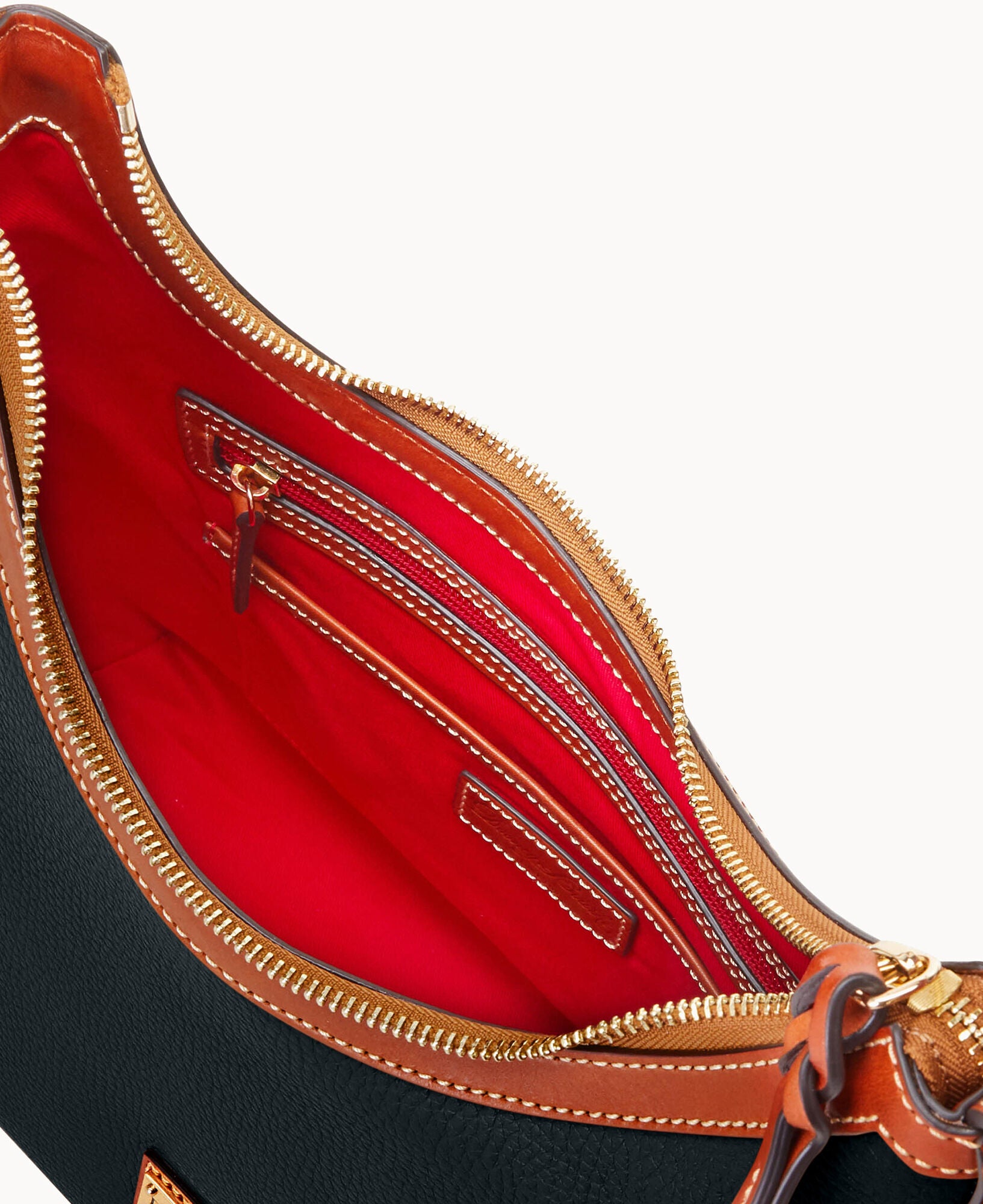Pebble Grain Hobo - Image 23