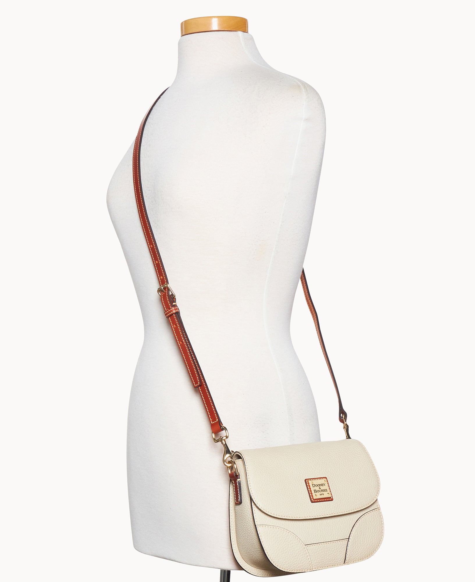 Pebble Grain Saddle Bag - Image 5
