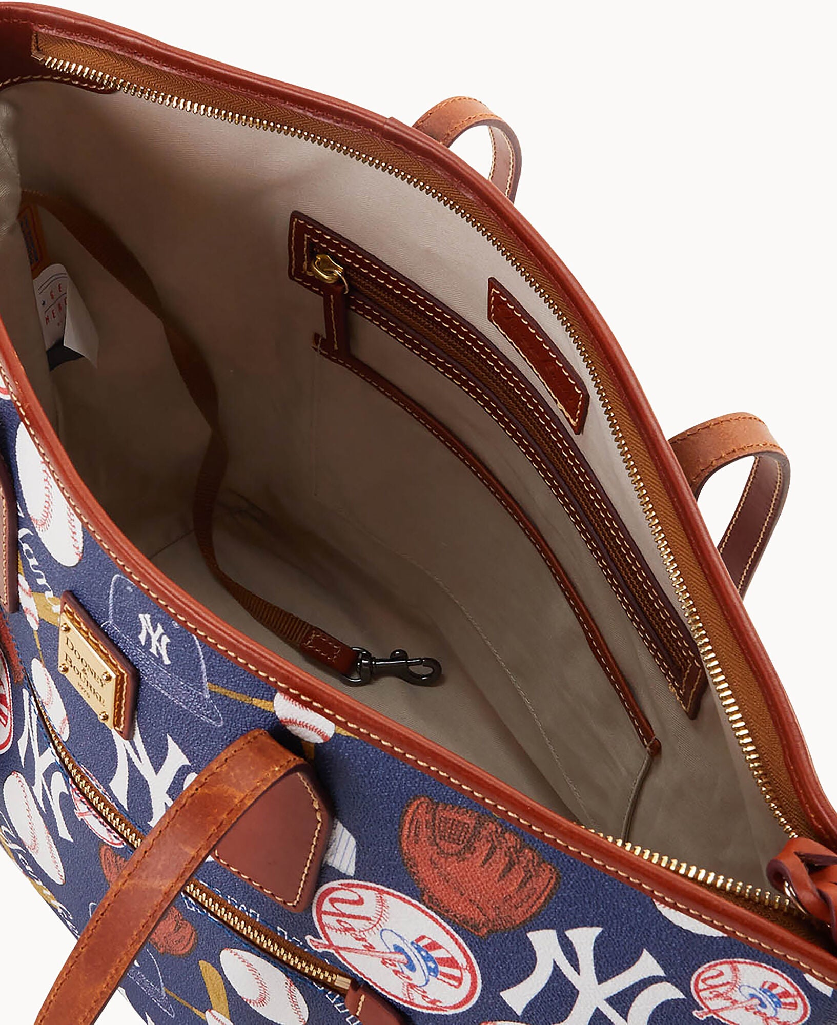 MLB Yankees Zip Tote - Image 3