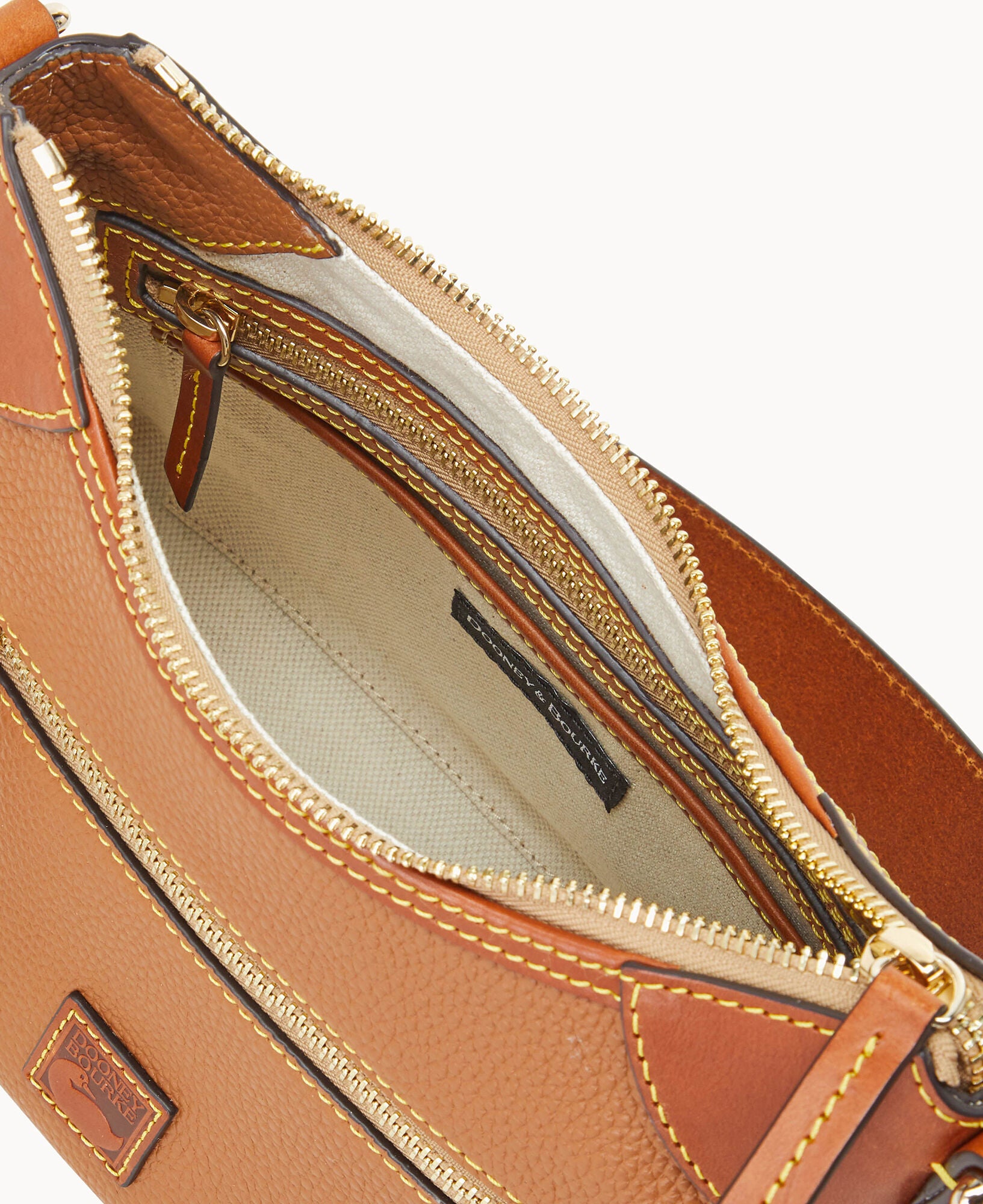 Pebble Grain Small Hobo - Image 15