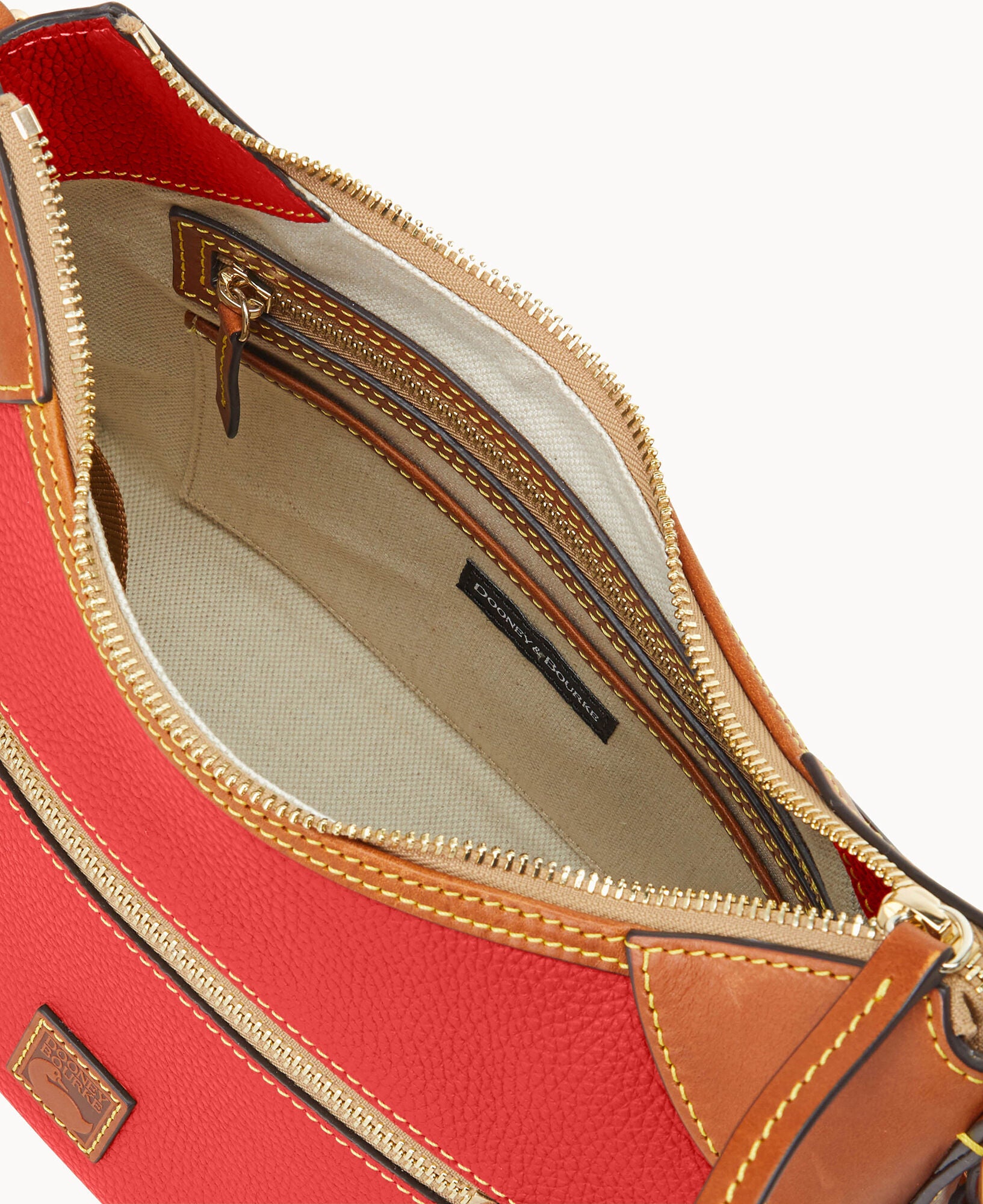 Pebble Grain Hobo - Image 3