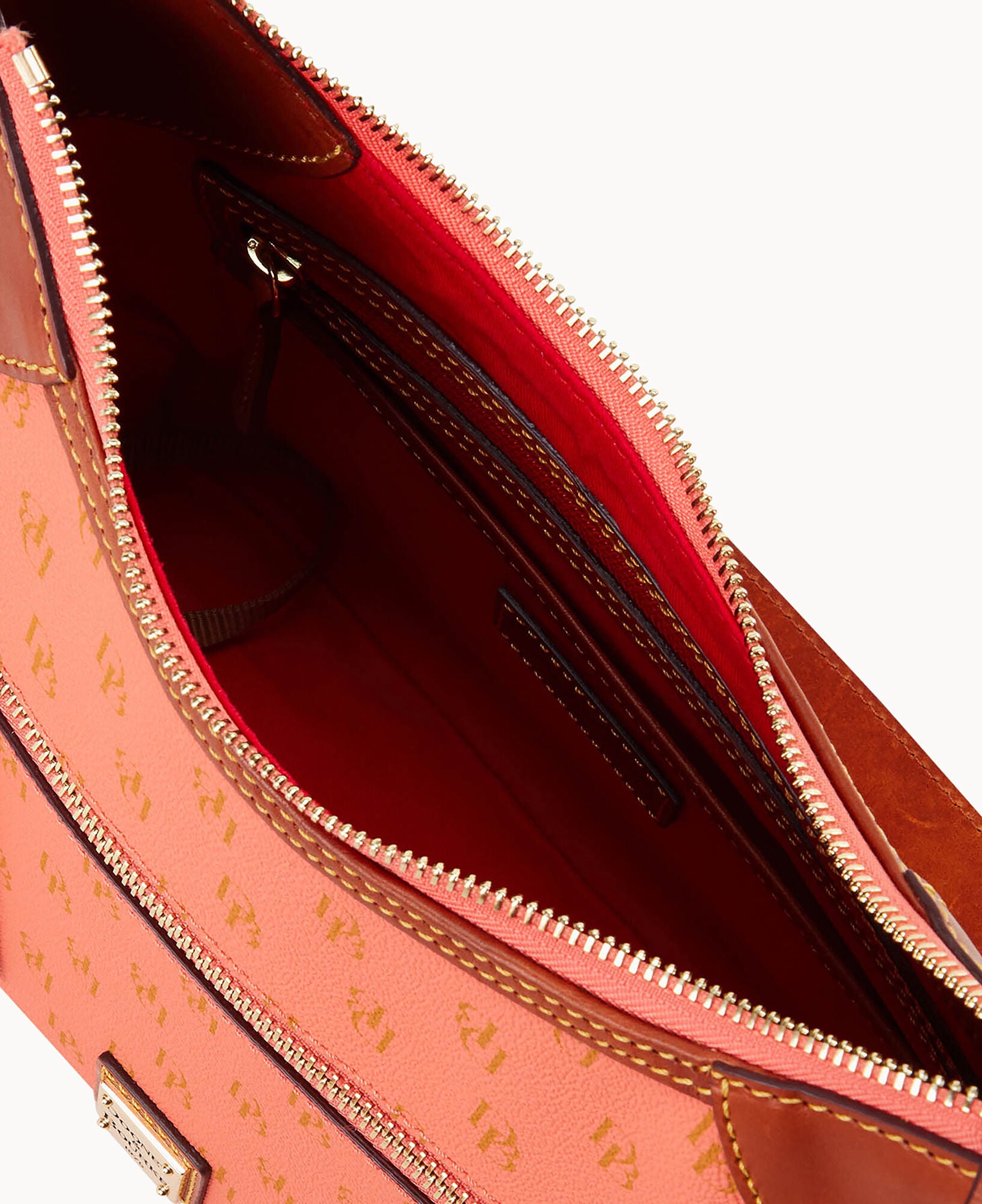 Gretta Hobo - Image 20