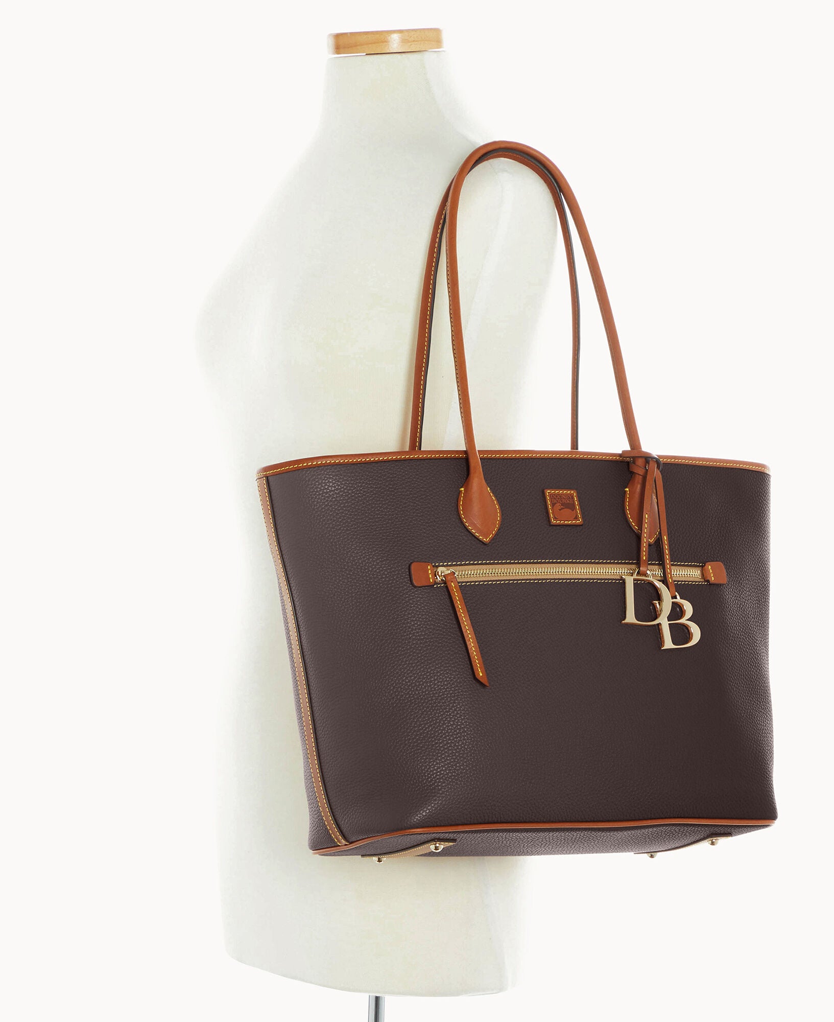 Pebble Grain Large Tote - Image 20