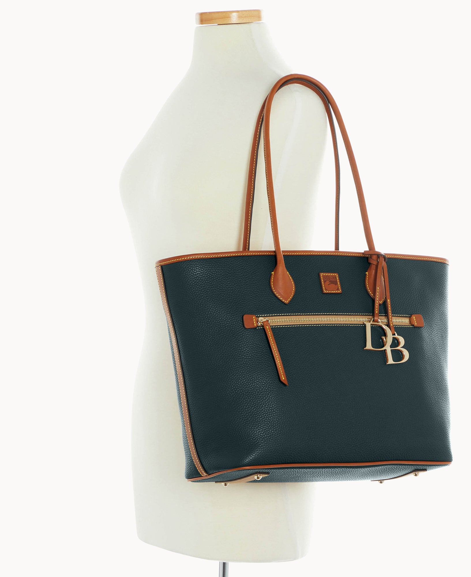 Pebble Grain Large Tote - Image 16
