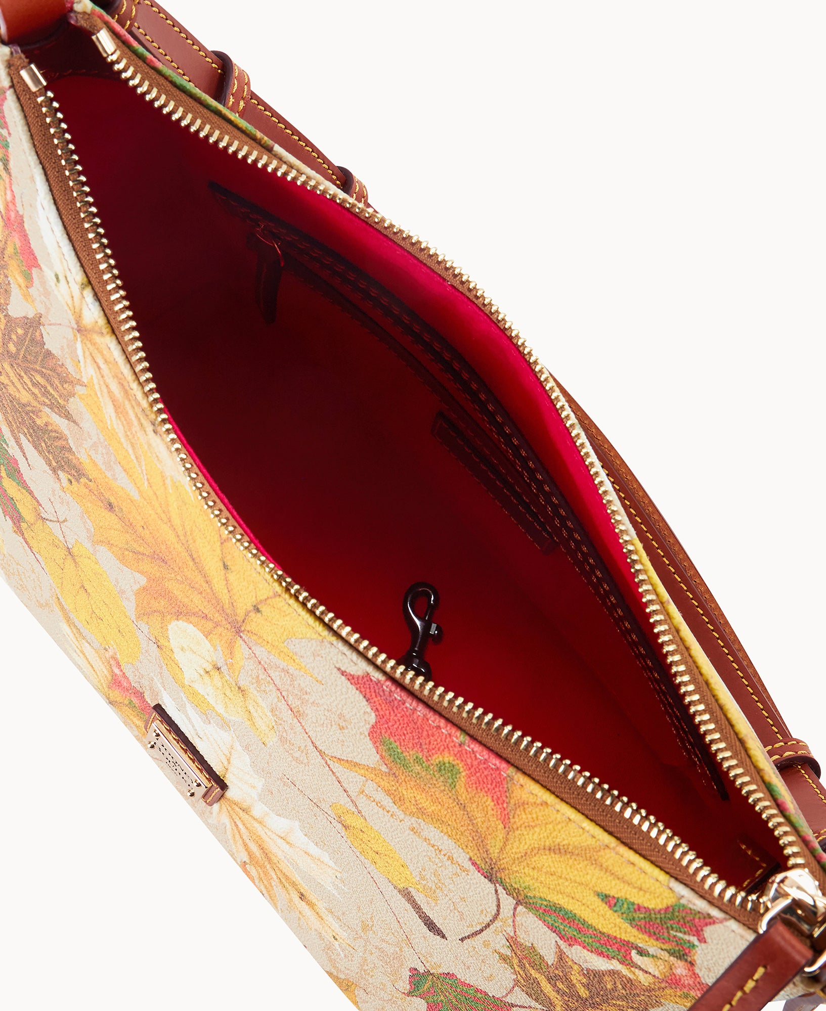 Maple Leaf Hobo - Image 11