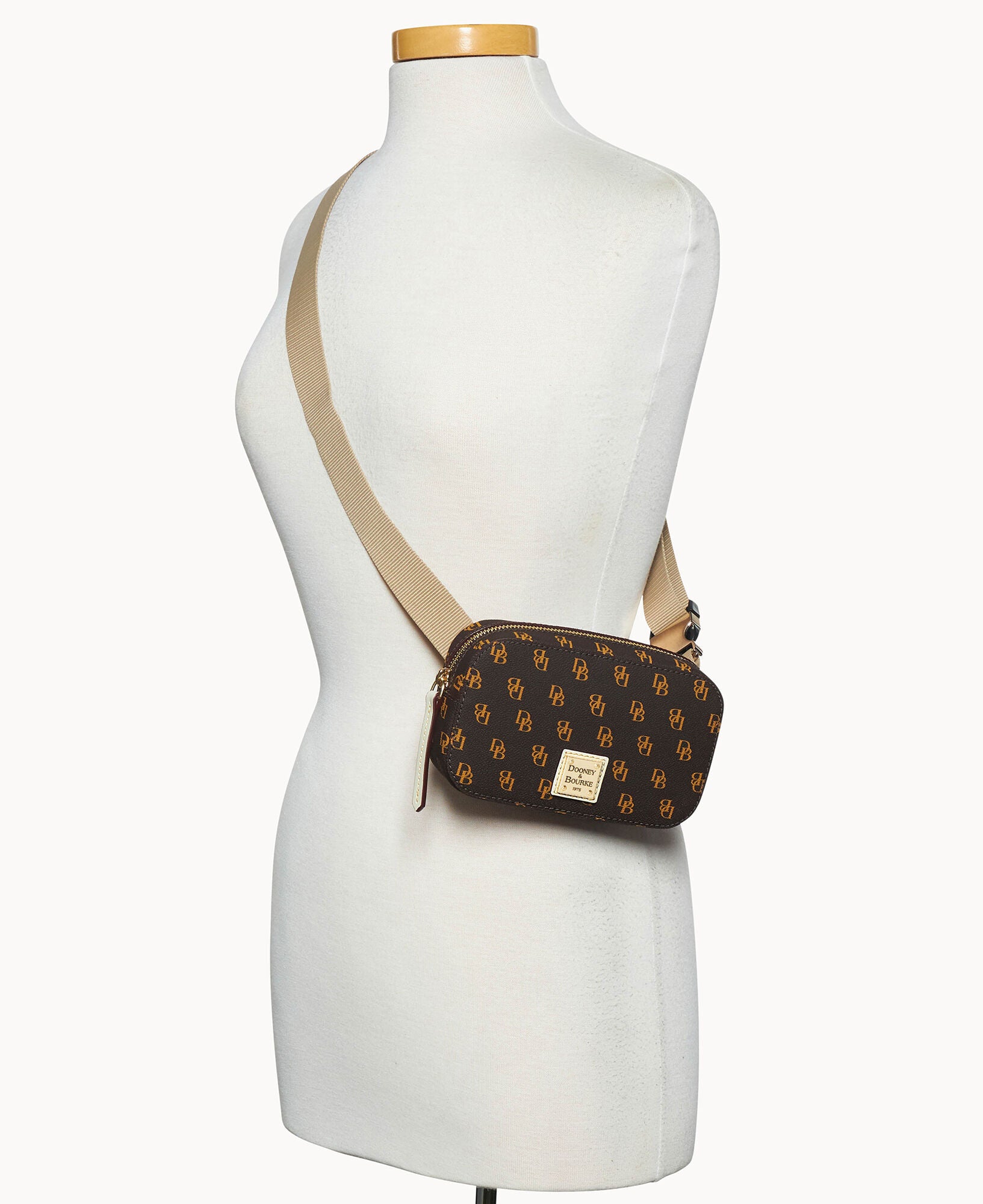 Gretta Belt Bag - Image 4