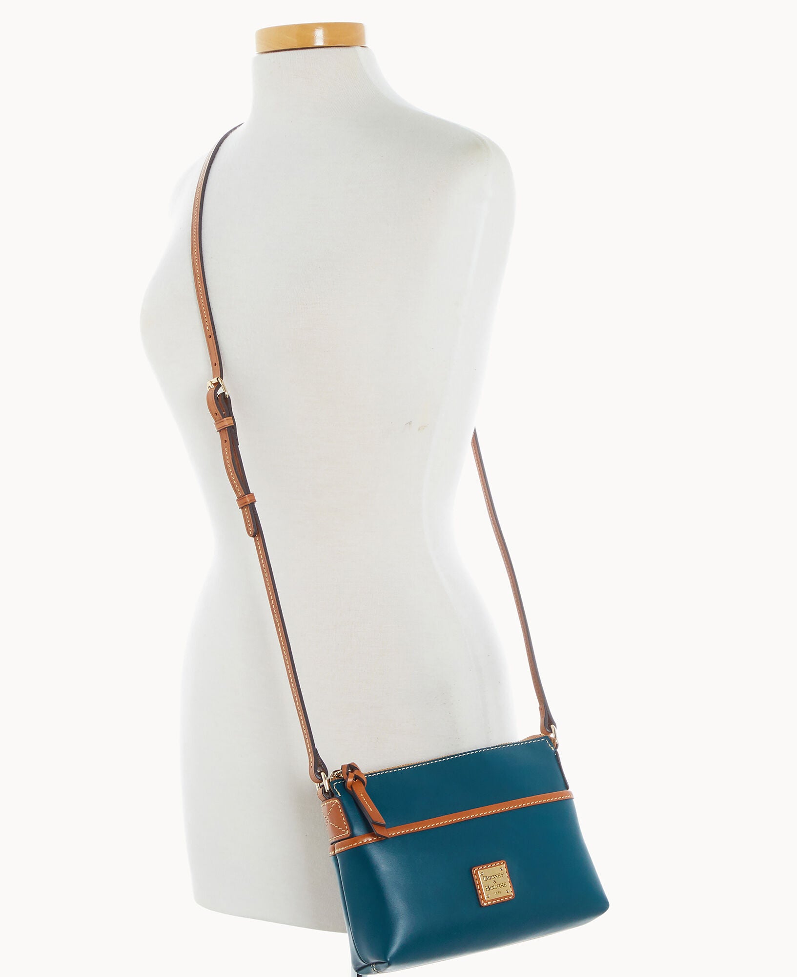Wexford Leather Katie Crossbody - Image 30