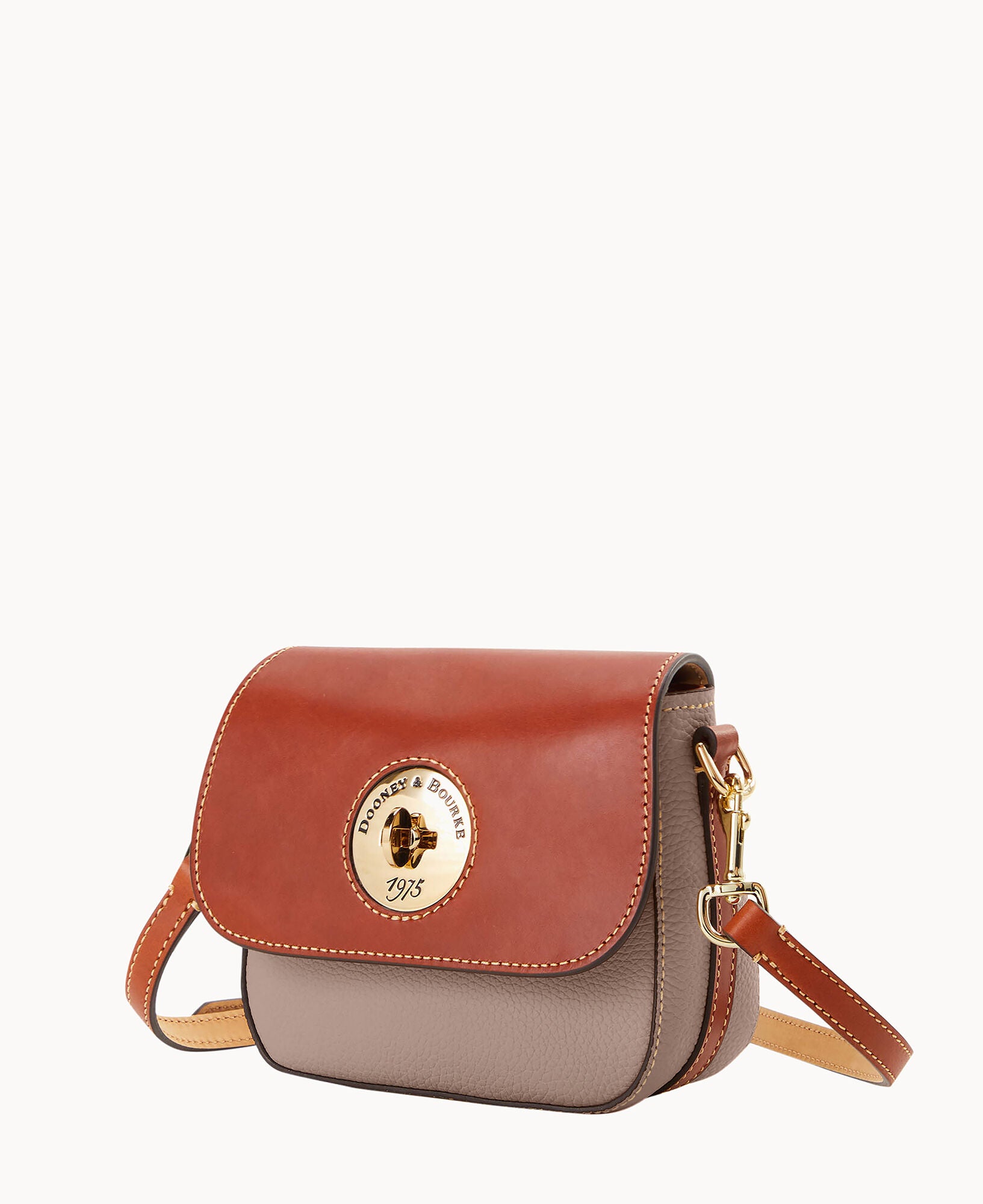 Pebble Turnlock Flap Saddle - Image 17