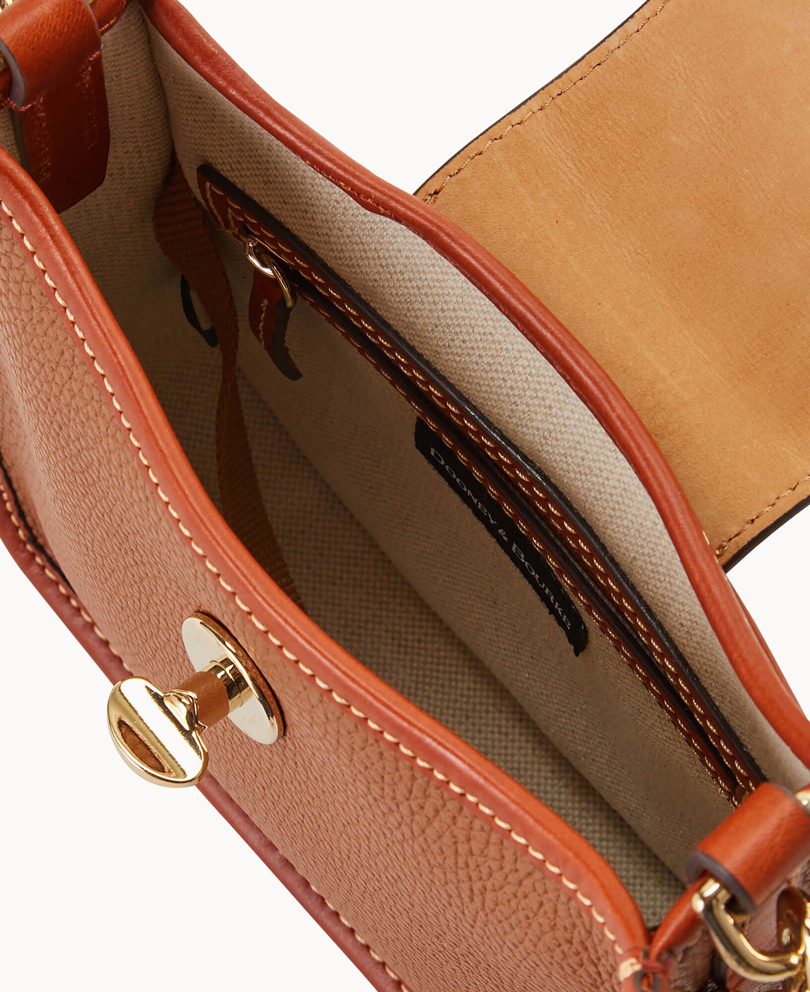 Pebble Turnlock Messenger 20 - Image 3