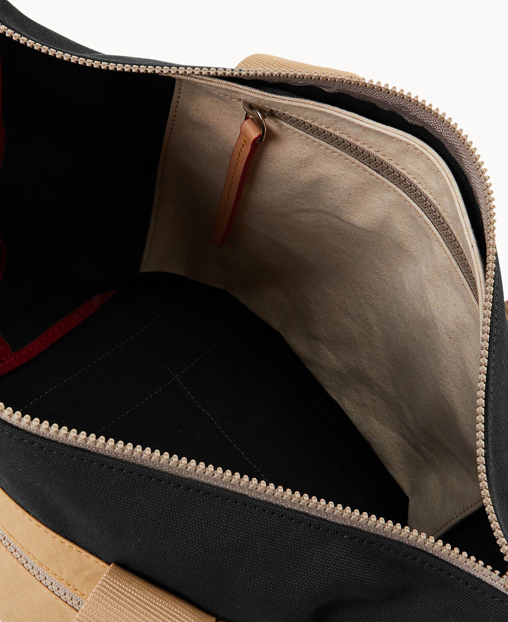 Canvas Carryall 28 with Pocket - Image 13