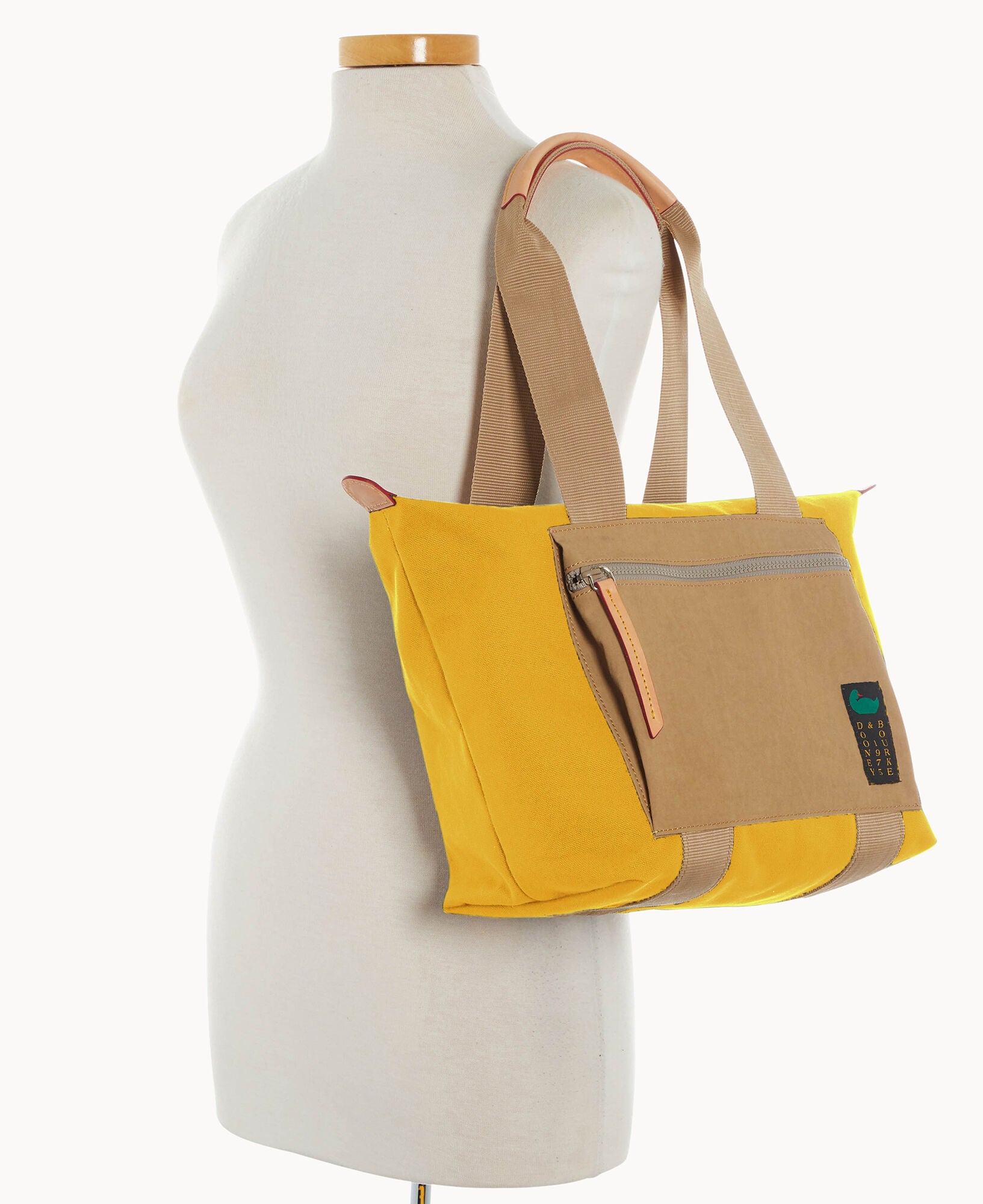 Canvas Carryall 28 with Pocket - Image 5