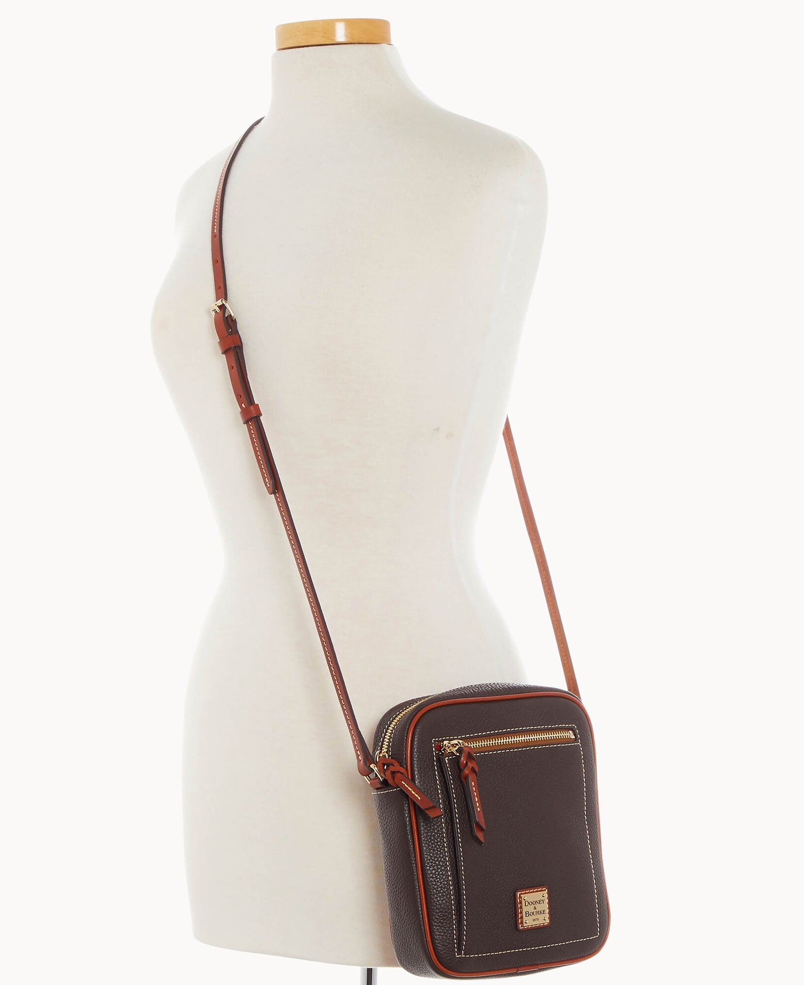Pebble Grain Camera Crossbody - Image 8