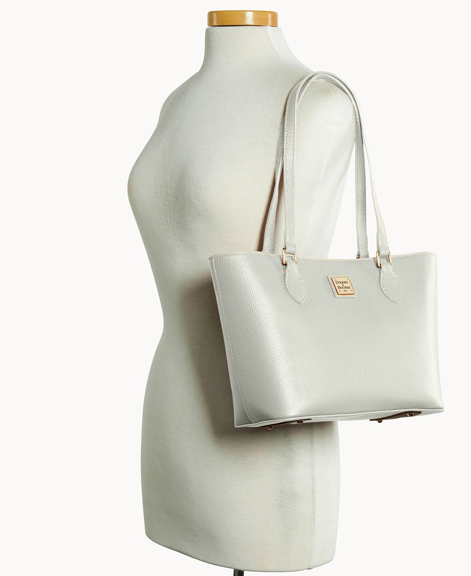Lucca Leather Small Jessie Tote - Image 30