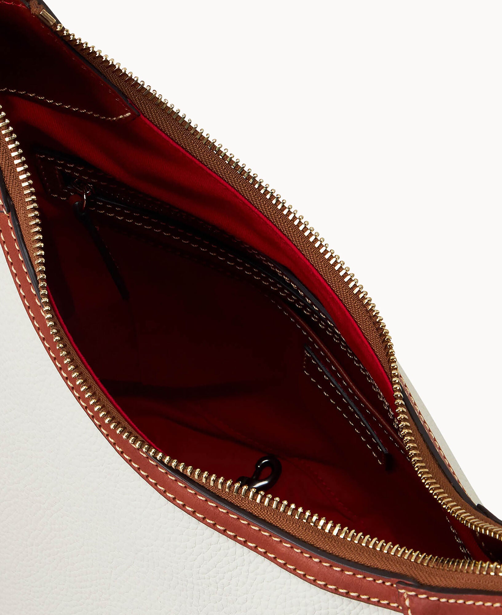 Pebble Grain Hobo - Image 15