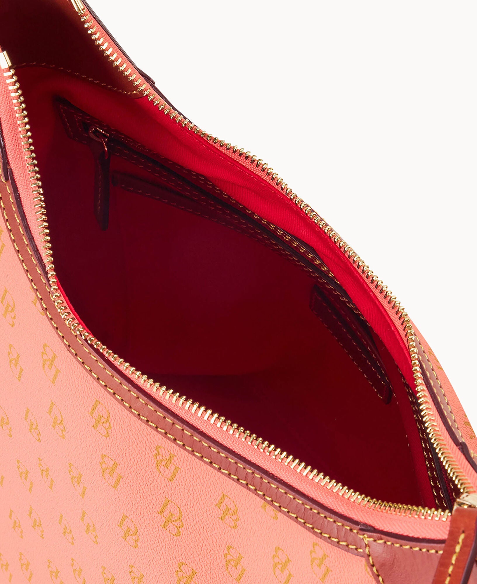 Gretta Hobo - Image 23
