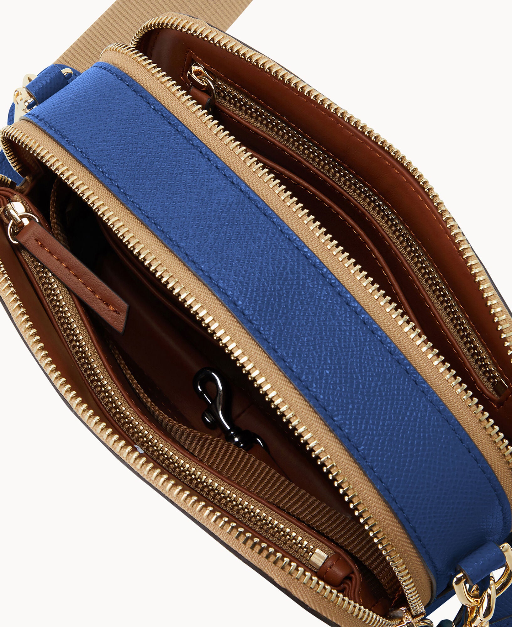 Alpine Ambler 20 with Strap - Image 13