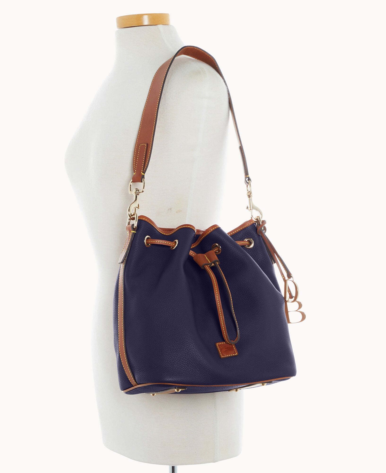 Pebble Grain Drawstring - Image 24
