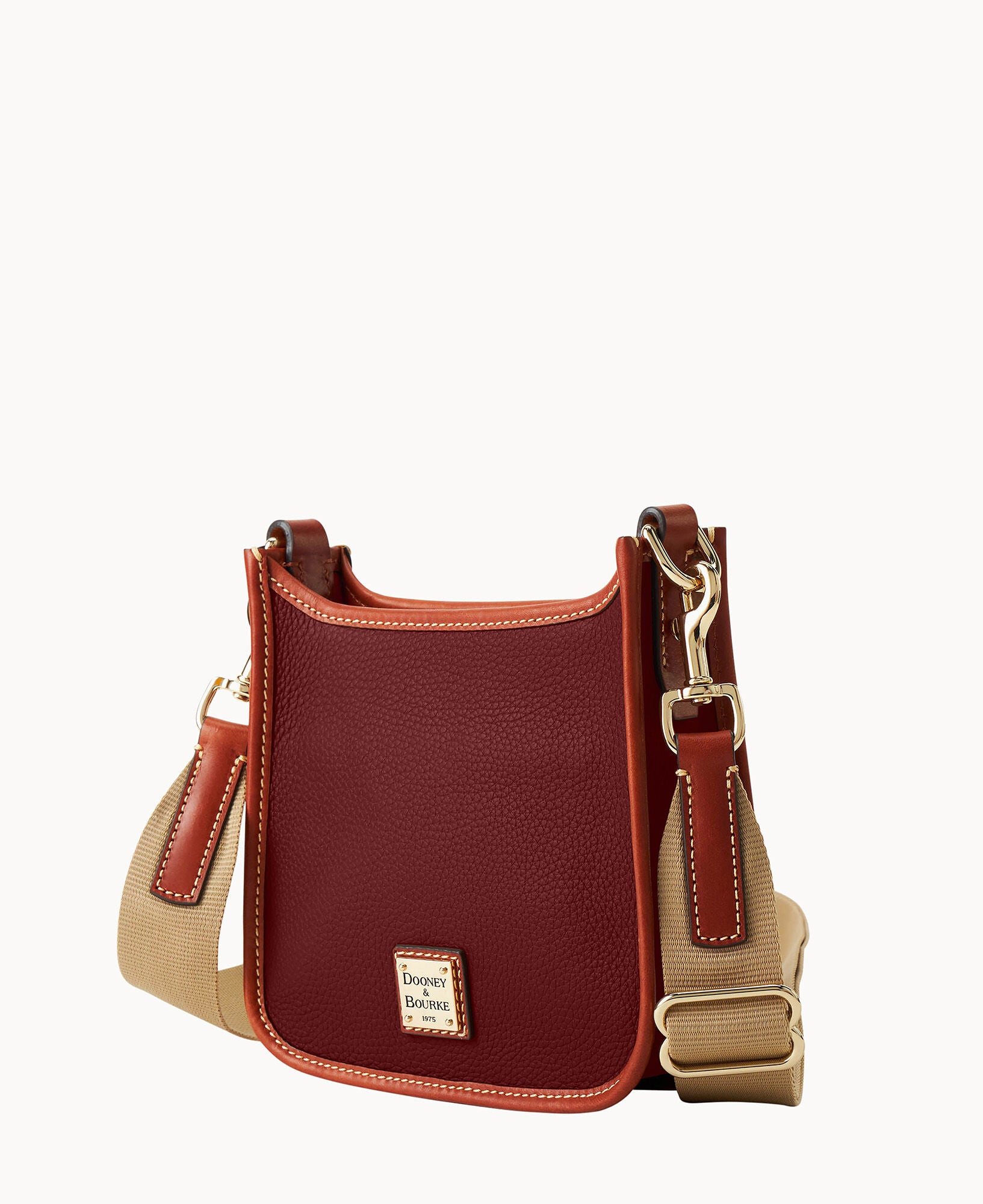 Pebble Grain Small Messenger - Image 6