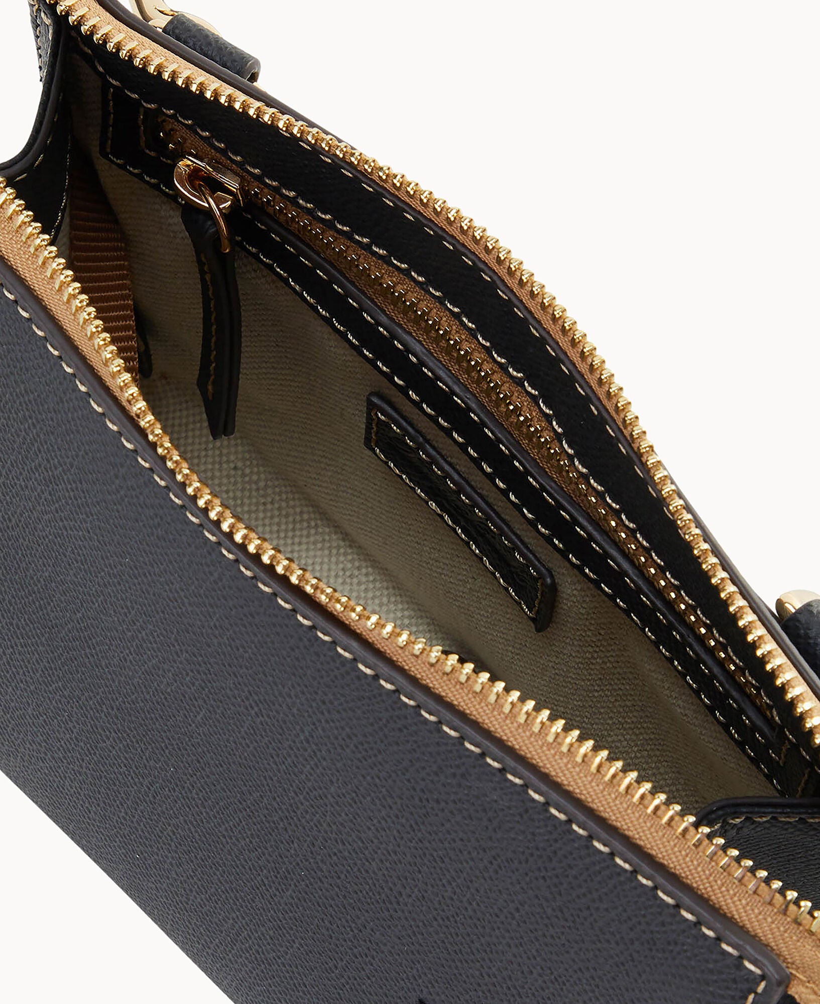 Alpine Janine Crossbody 20 - Image 13