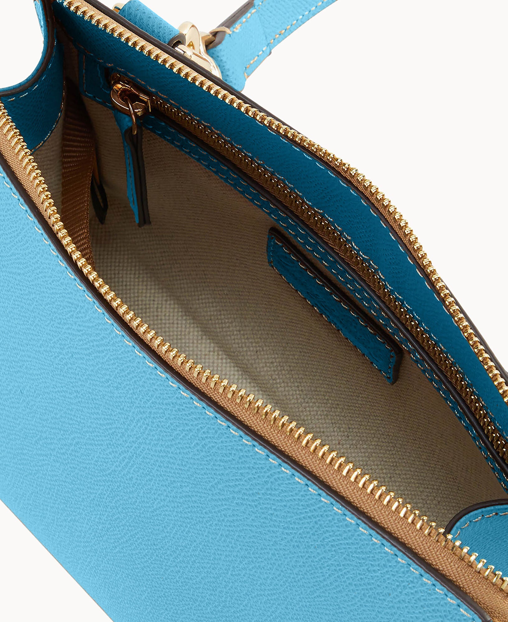 Alpine Janine Crossbody 23 - Image 18