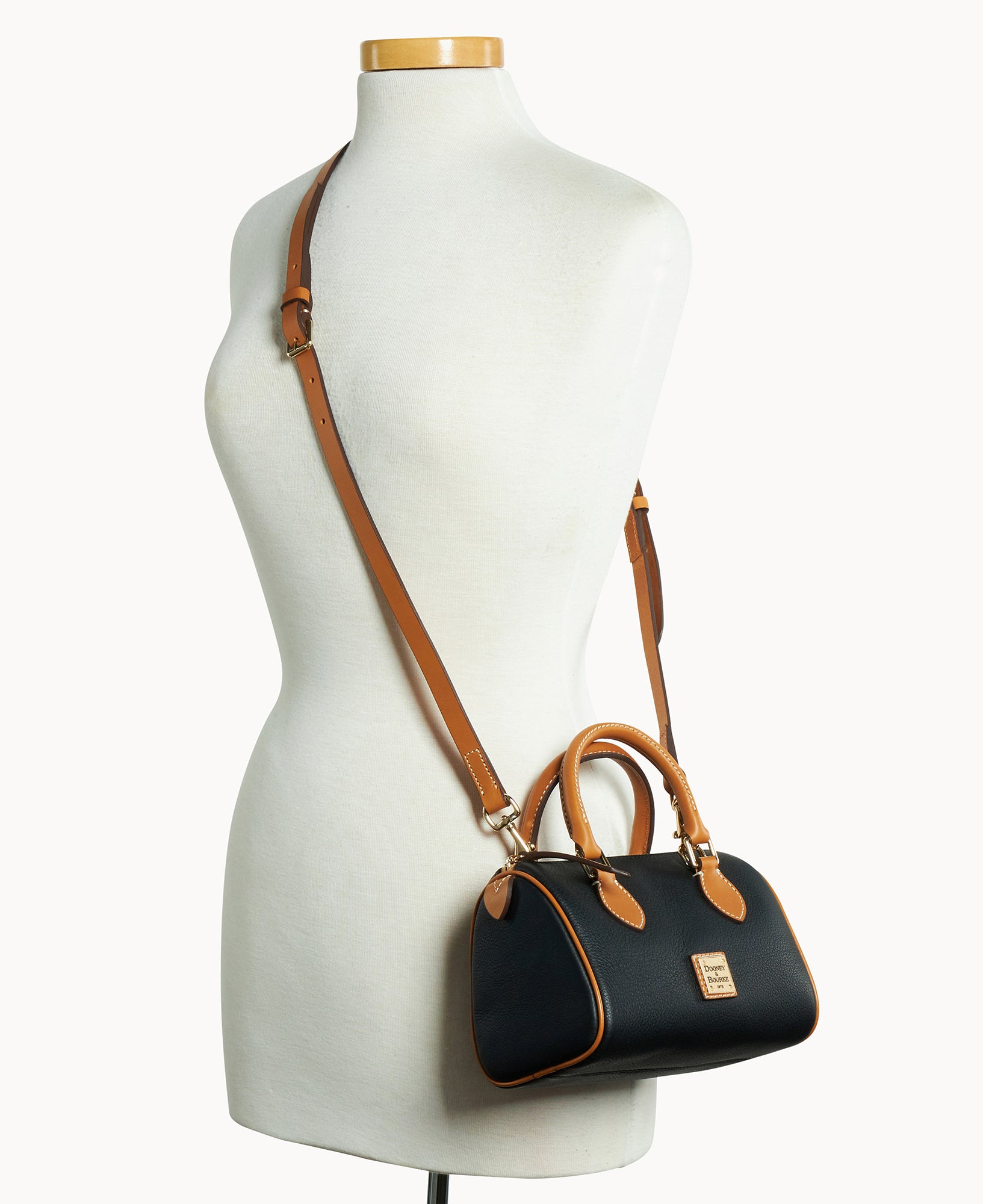 Sorrento Barrel Satchel 20 - Image 12