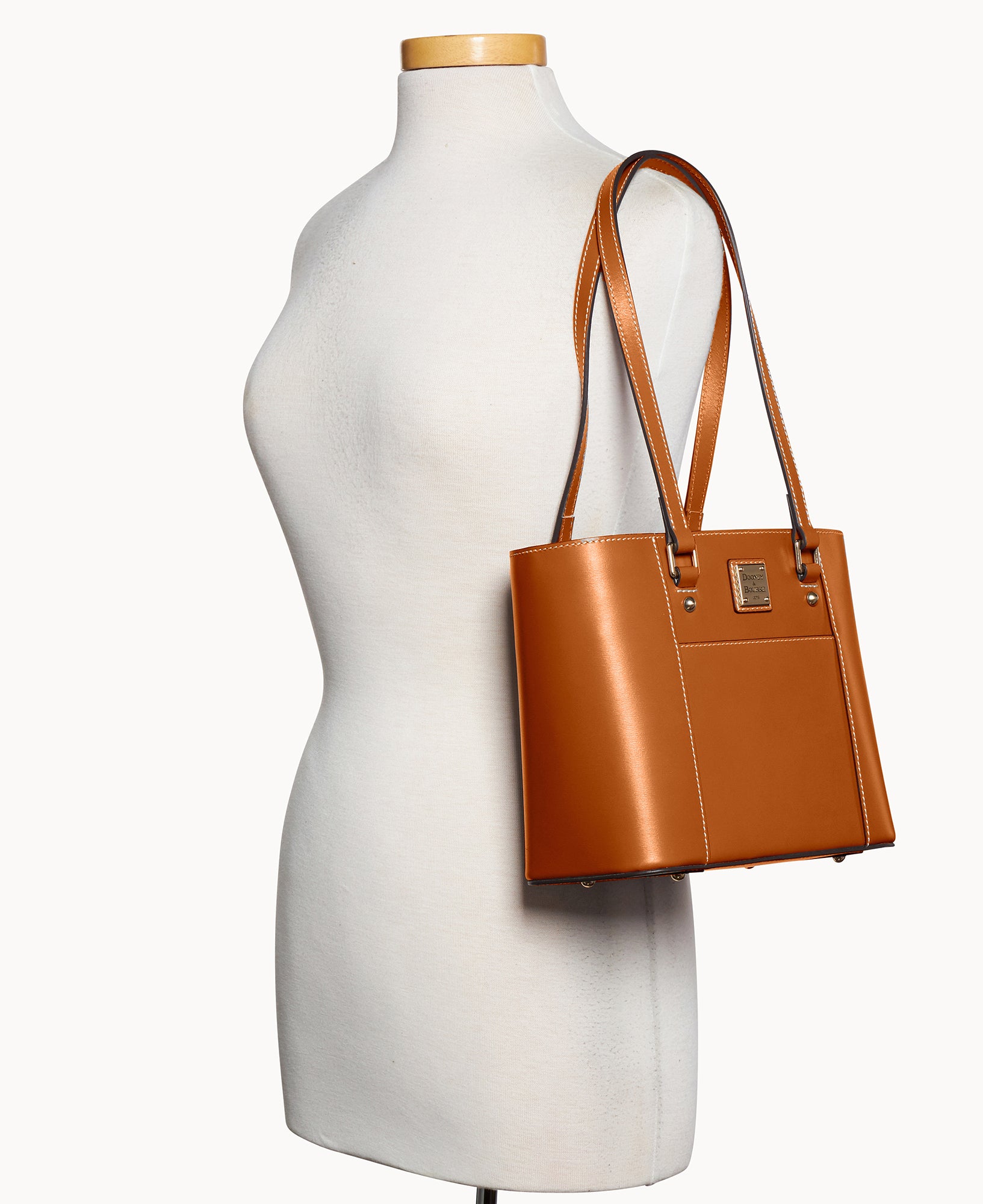Penrose Pocket Tote 25 - Image 25