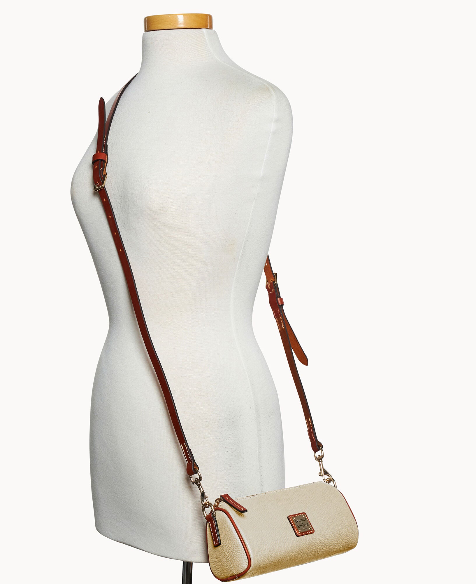 Pebble Grain Barrel Crossbody 20 - Image 8