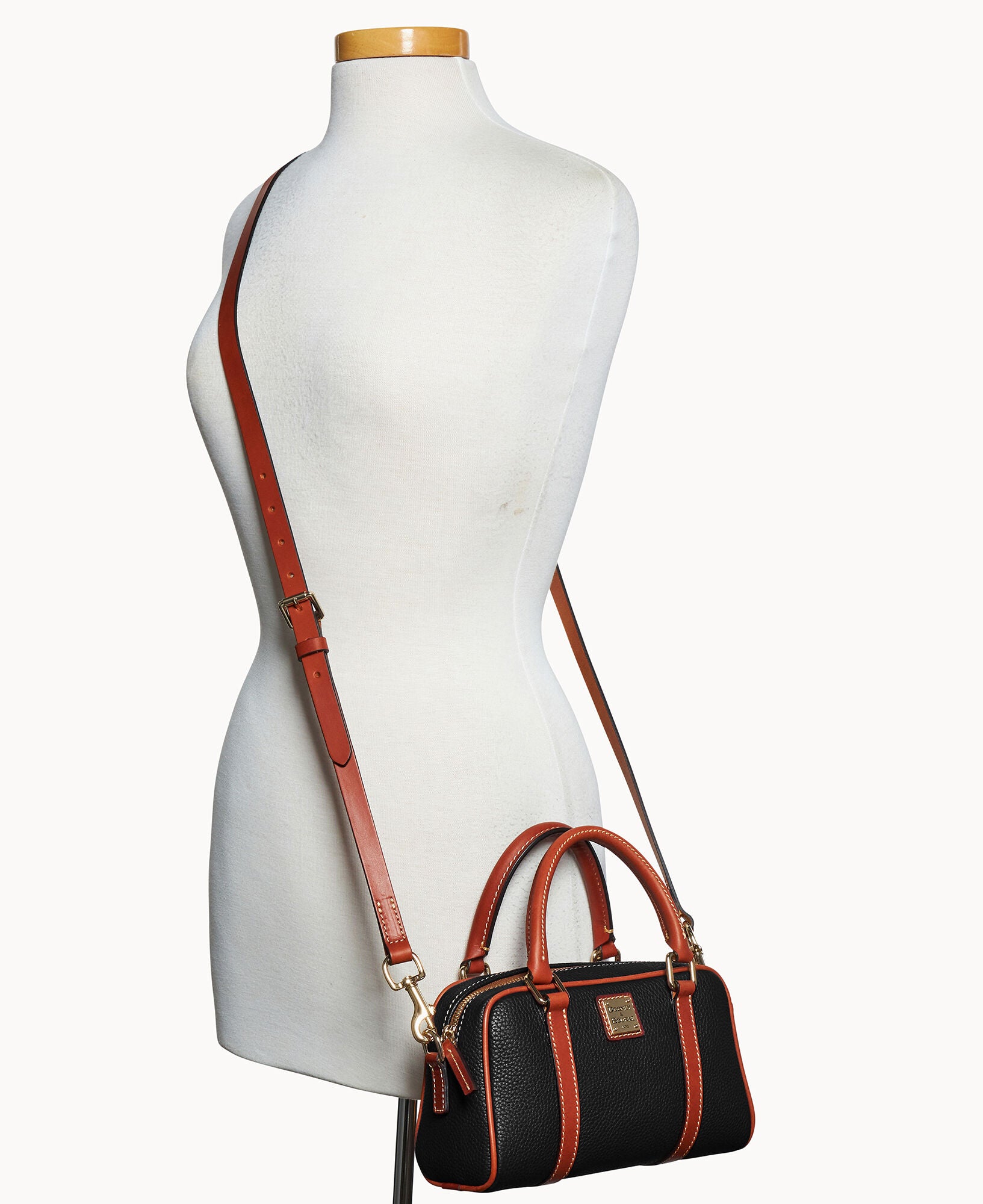 Pebble Grain Satchel 24 - Image 4